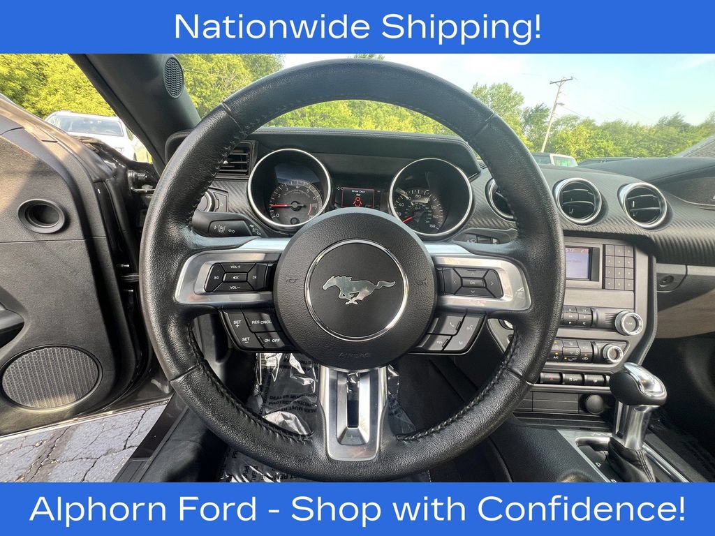 Certified 2022 Ford Mustang Coupe RWD image 9