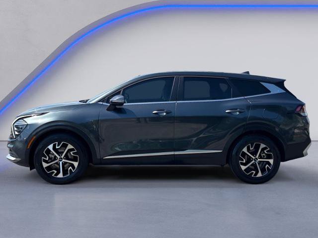Used 2025 Kia Sportage EX FWD image 13