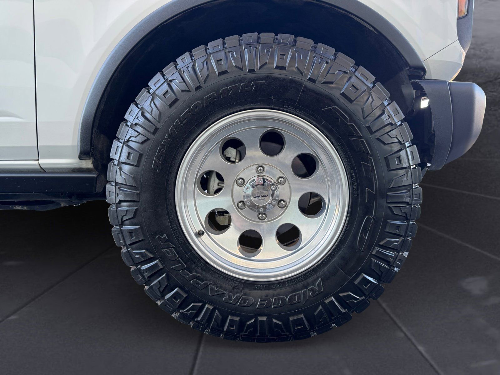 Certified 2022 Ford Bronco Black Diamond image 14