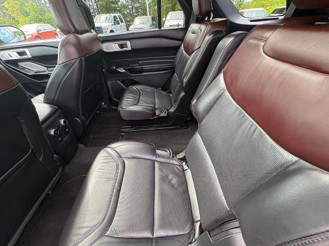Certified 2023 Ford Explorer Platinum w/ Technology Package AWD/4WD image 26