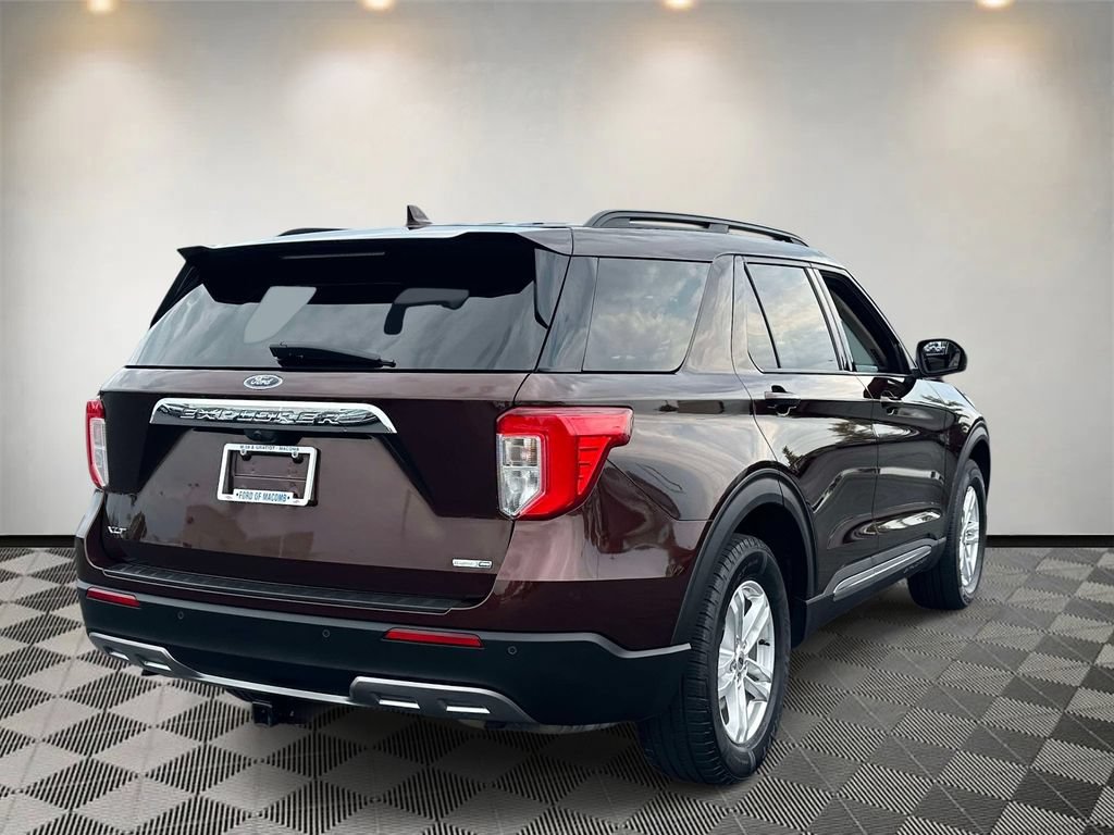 Certified 2020 Ford Explorer XLT w/ Equipment Group 202A AWD/4WD image 4