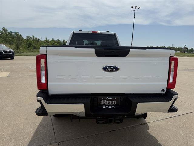 Certified 2025 Ford F350 XL w/ XL Off-Road Package AWD/4WD image 8