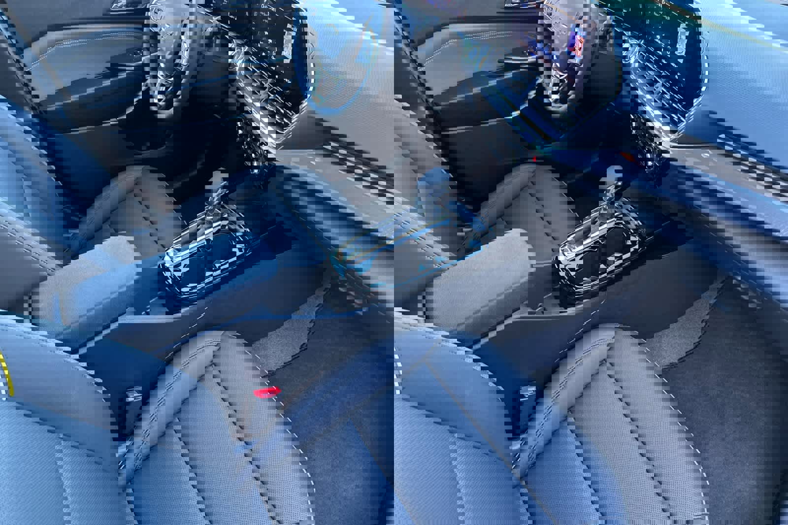 Used 2026 Chevrolet Trax ACTIV w/ Sunroof Package image 16