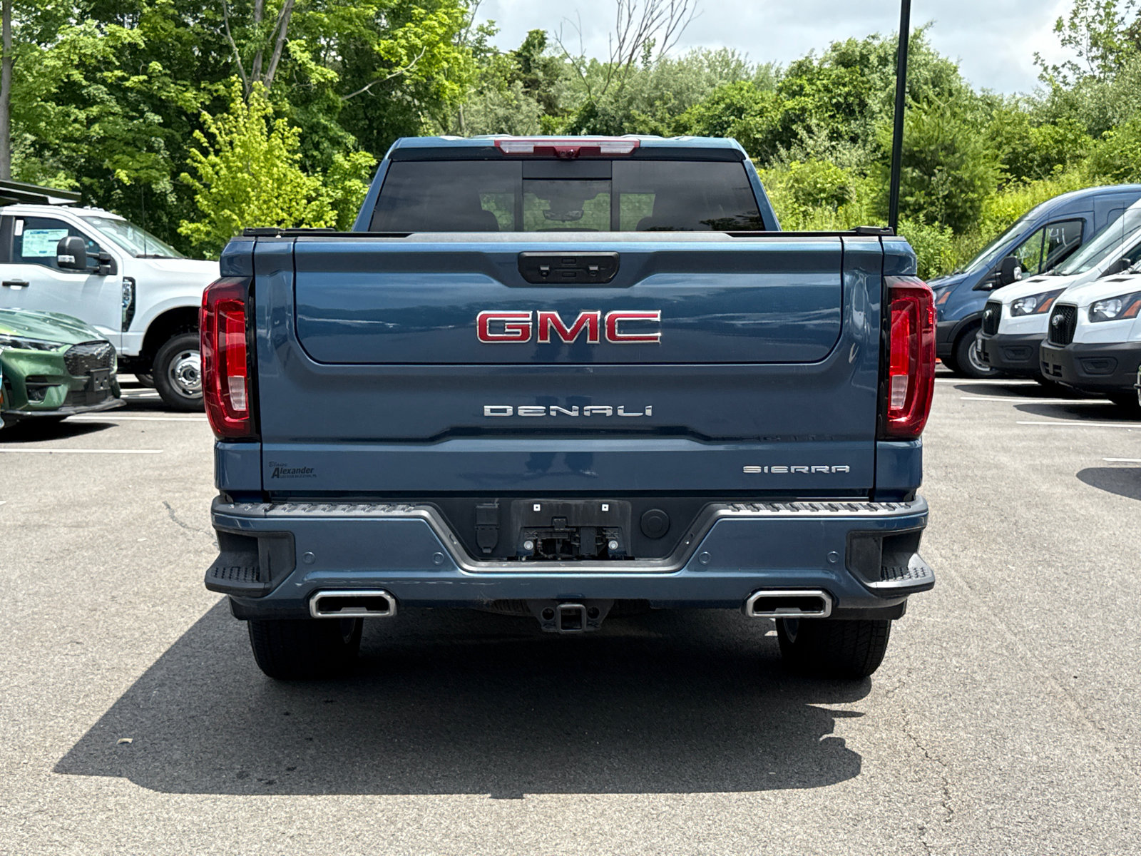 Used 2025 GMC Sierra 1500 Denali w/ Denali Reserve Package AWD/4WD image 5