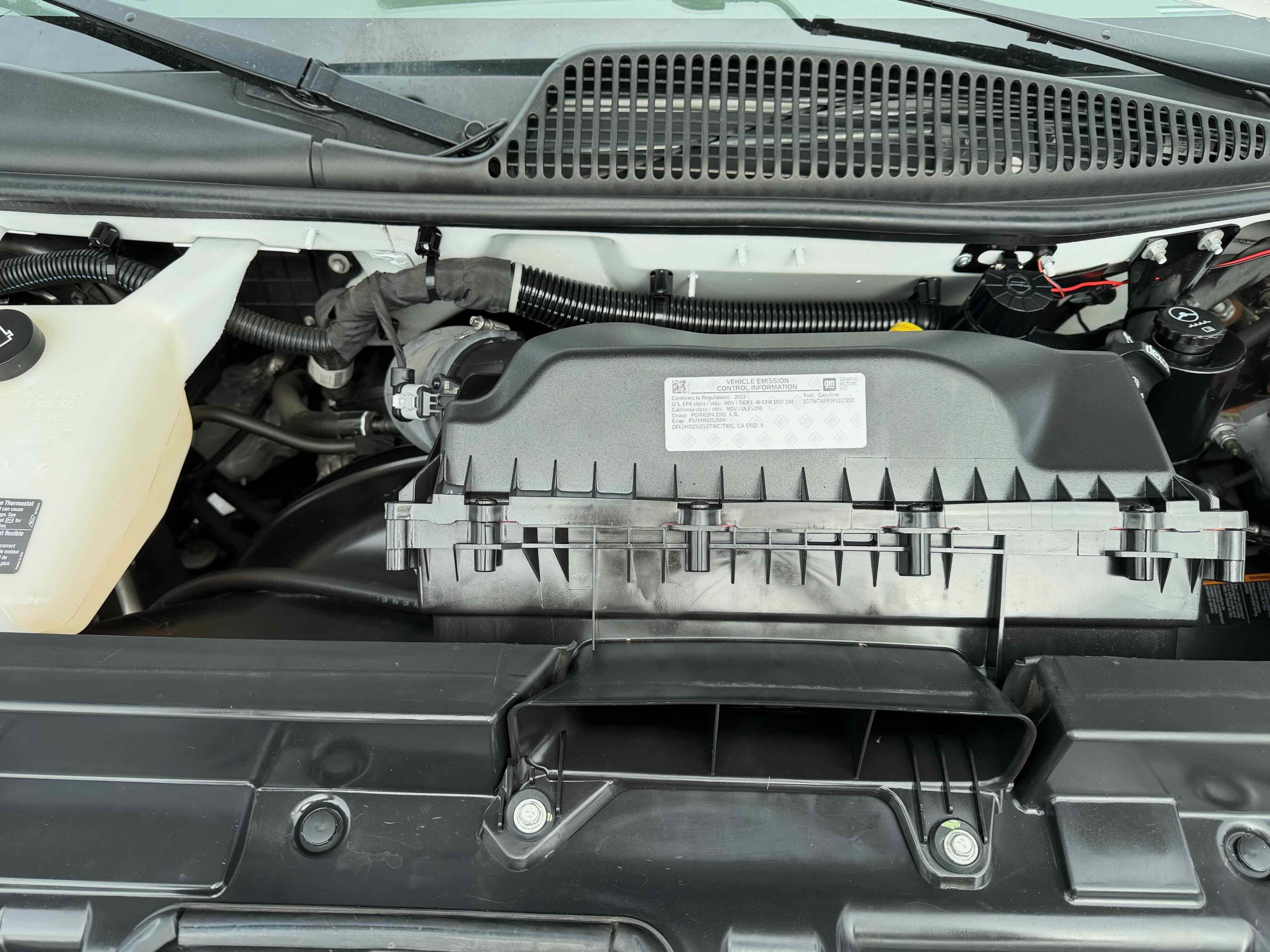 Used 2023 GMC Savana 2500 w/ Driver Convenience Package image 29