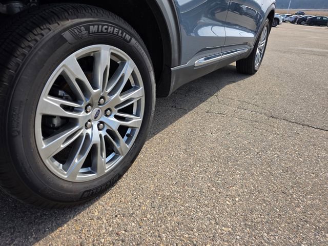 Certified 2025 Ford Explorer Active w/ Active Comfort Package image 41