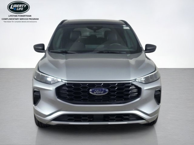 Certified 2024 Ford Escape ST-Line w/ Tech Pack #1 AWD/4WD image 9