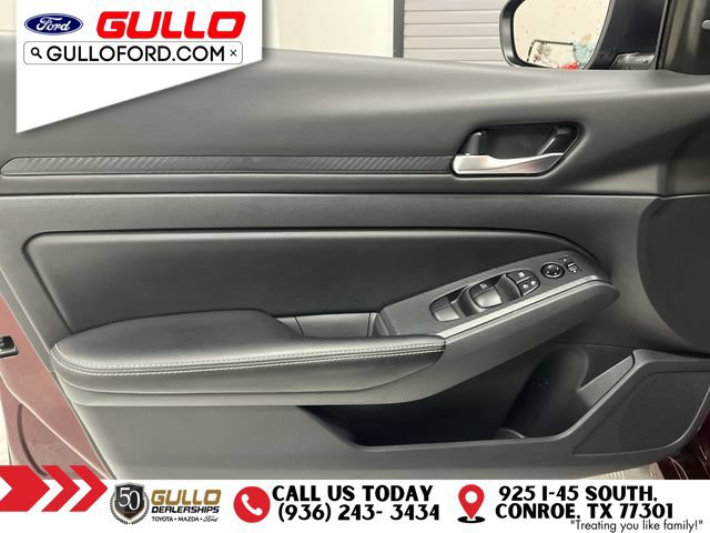 Used 2025 Nissan Altima 2.5 SV AWD/4WD image 18