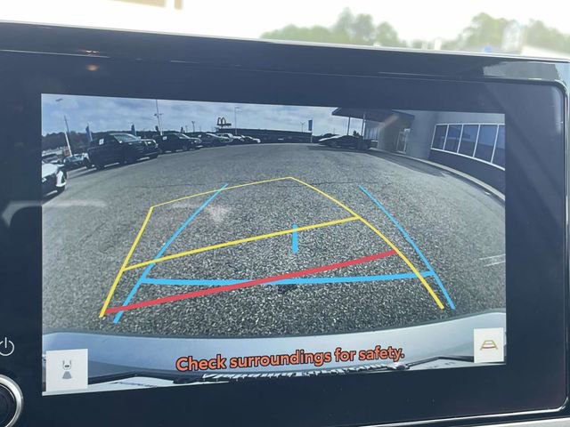 Used 2025 Toyota Camry LE image 22