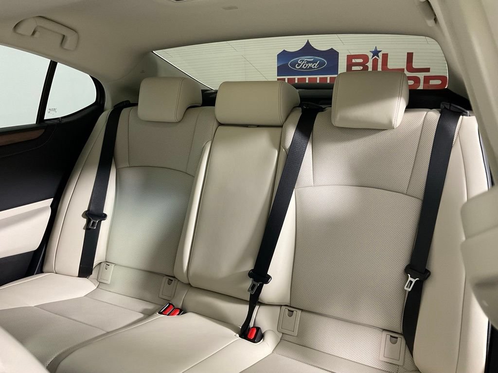 Used 2024 Lexus ES 350 w/ Premium Package FWD image 16