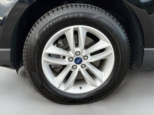 Certified 2018 Ford Edge SEL w/ Equipment Group 201A AWD/4WD image 23