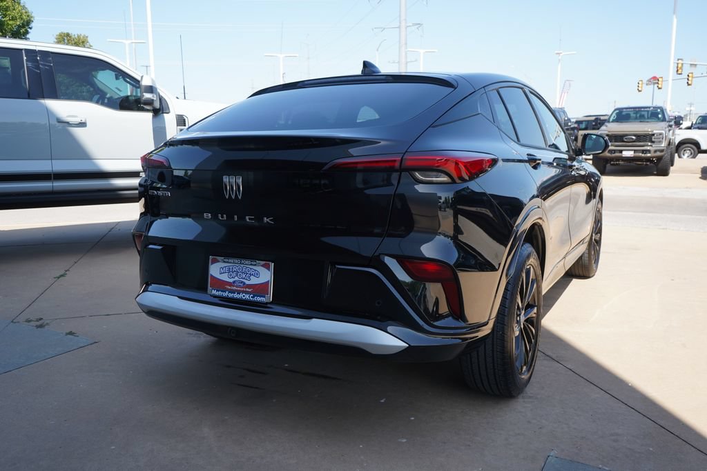 Used 2025 Buick Envista Sport Touring FWD image 9
