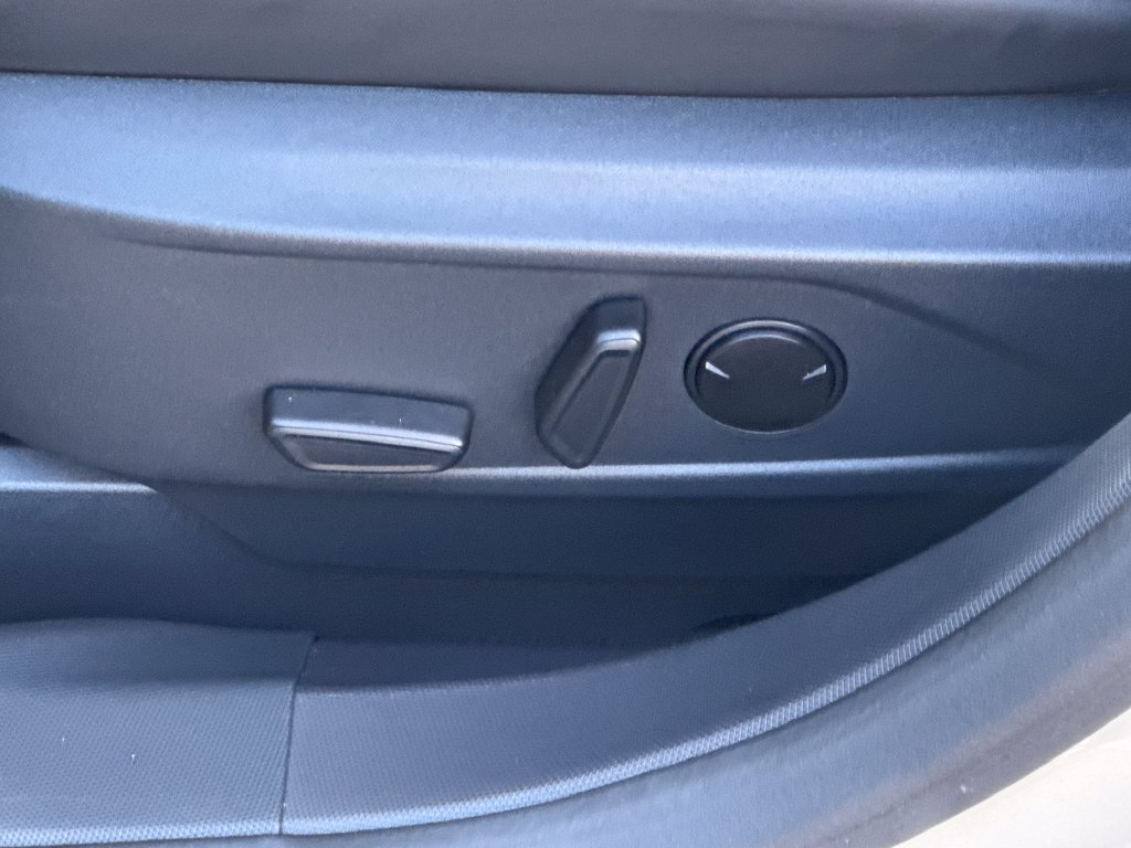 Certified 2025 Ford Mustang Mach-E Select w/ Comfort Package Lite RWD image 28