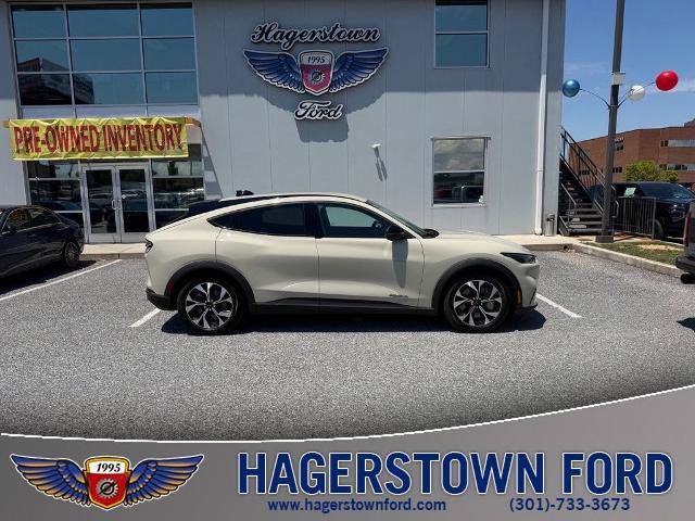 Certified 2025 Ford Mustang Mach-E Select AWD/4WD image 1