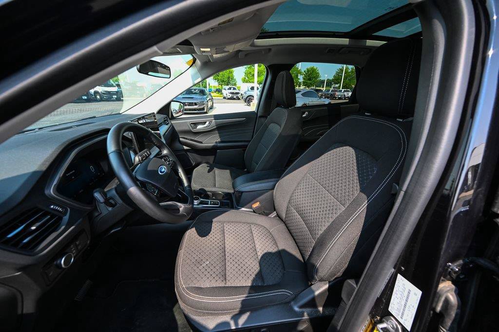 Certified 2023 Ford Escape Active w/ Tech Pack #2 AWD/4WD image 19