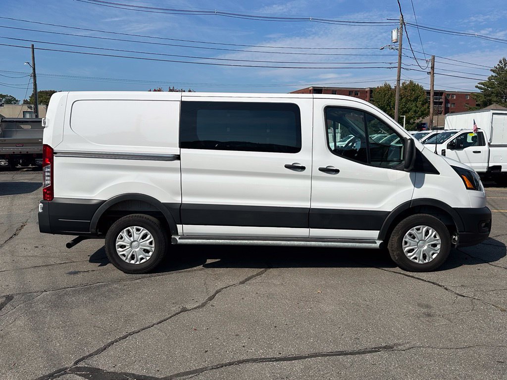 Certified 2025 Ford Transit 250 Low Roof w/ Exterior Upgrade Package RWD image 4