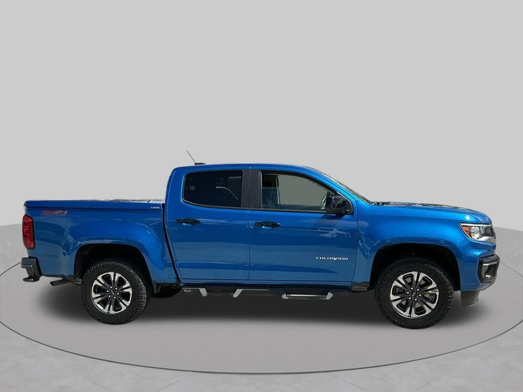 Used 2022 Chevrolet Colorado Z71 AWD/4WD image 16