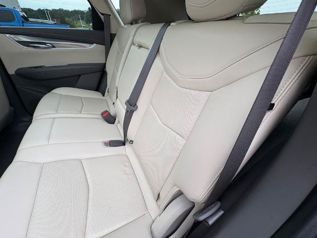 Used 2021 Cadillac XT5 Premium Luxury w/ LPO, Floor Liner Package AWD/4WD image 24