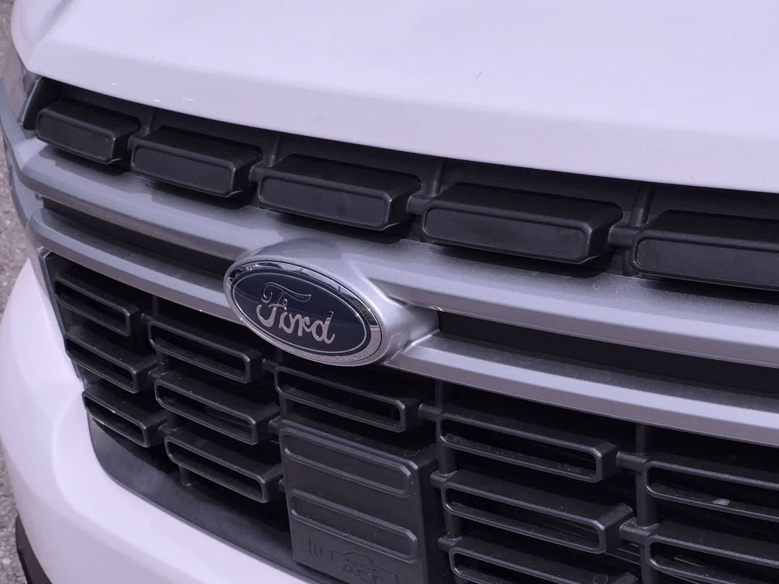 Certified 2024 Ford Maverick Lariat w/ FX4 Off-Road Package AWD/4WD image 12