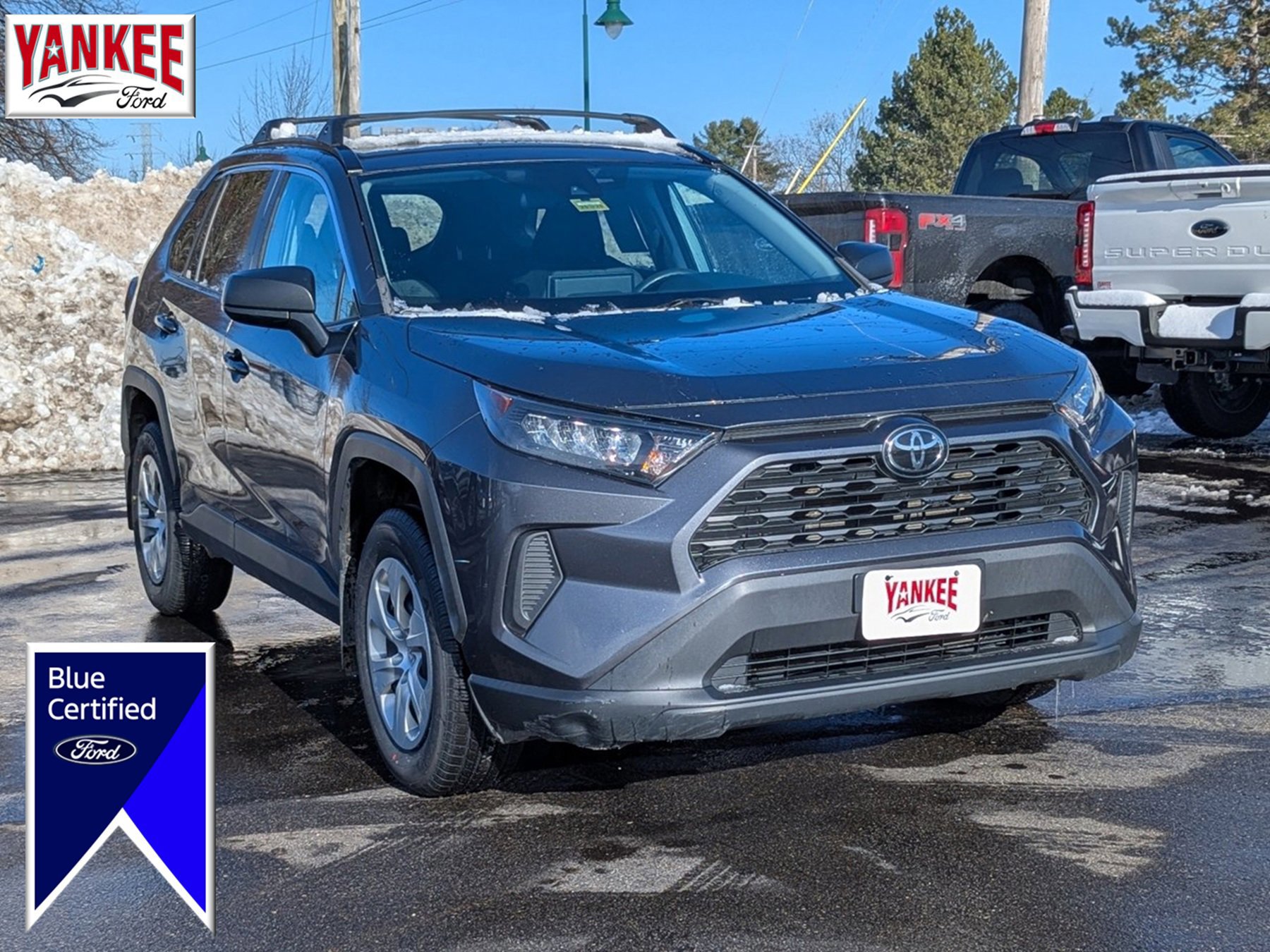 Used 2021 Toyota RAV4 LE image 6
