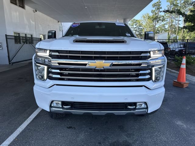 Used 2023 Chevrolet Silverado 2500 High Country w/ Z71 Off-Road Package AWD/4WD image 9