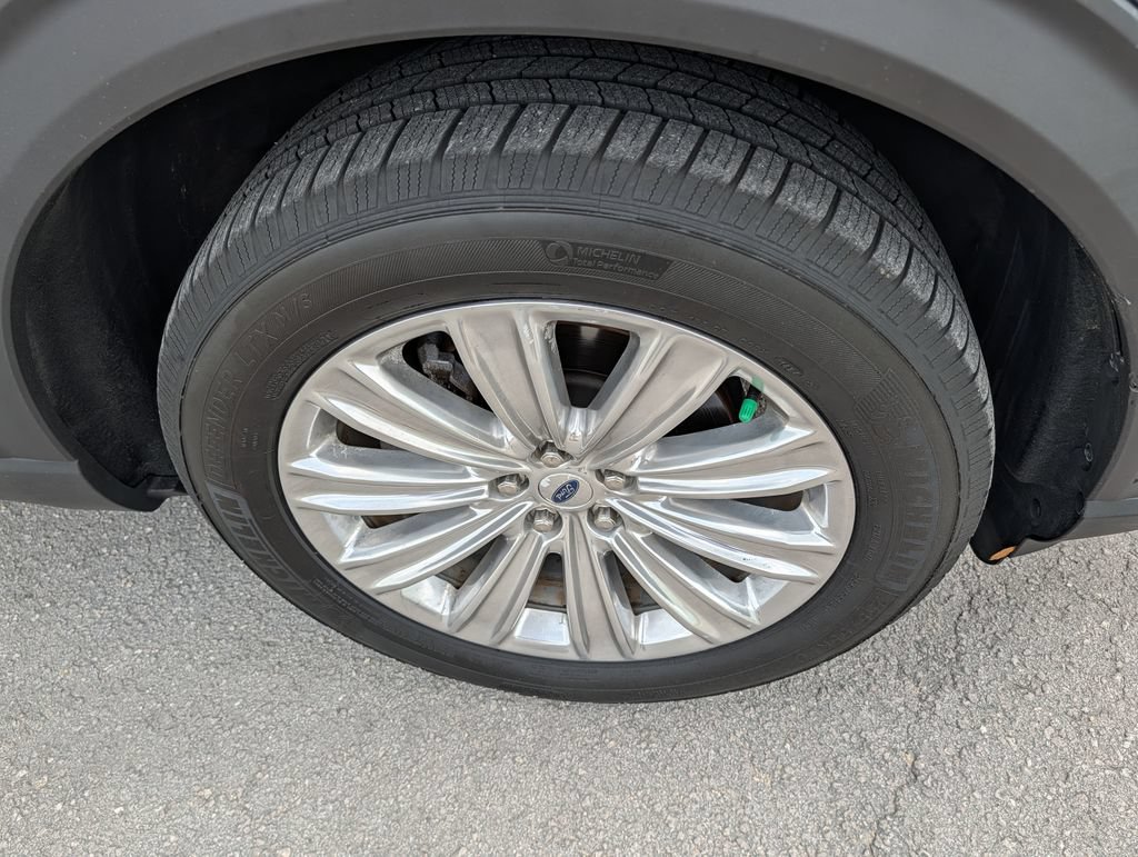 Certified 2020 Ford Explorer Limited AWD/4WD image 33