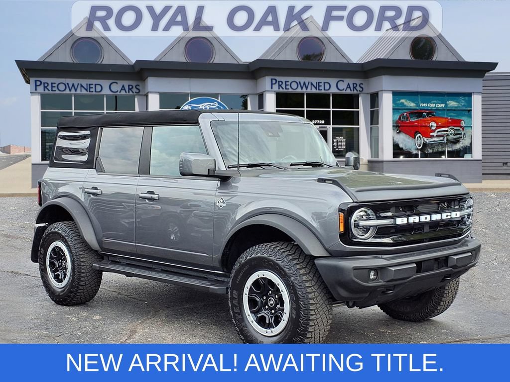Certified 2023 Ford Bronco Outer Banks w/ Sasquatch Package