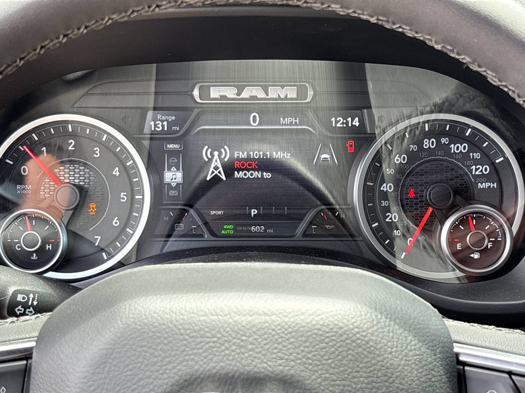 Used 2026 RAM 1500 Laramie w/ Sport Appearance Package AWD/4WD image 21