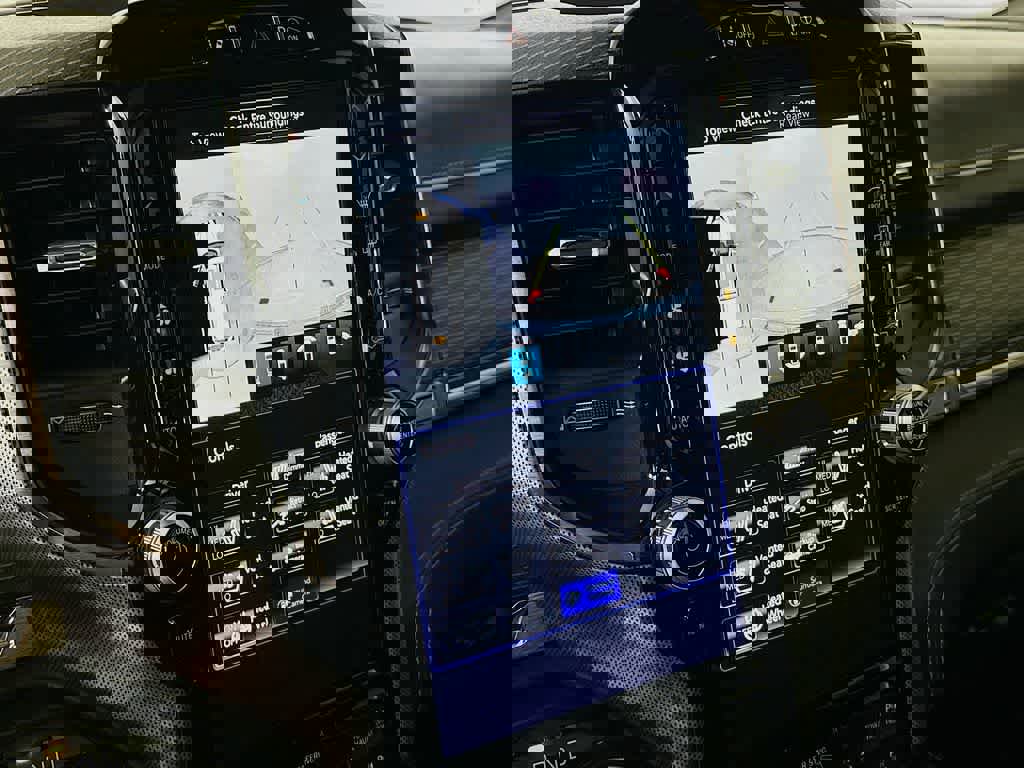 Used 2021 RAM 1500 Limited image 28