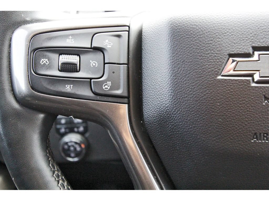 Used 2023 Chevrolet Silverado 1500 ZR2 AWD/4WD image 17