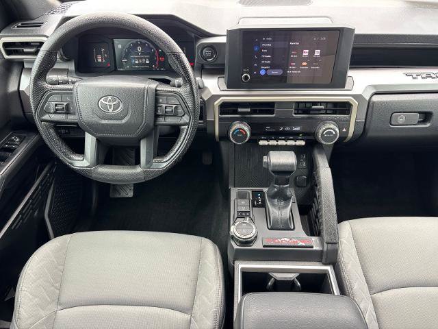 Used 2025 Toyota Tacoma SR5 AWD/4WD image 18