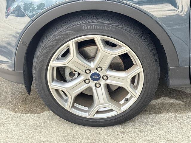 Certified 2019 Ford Escape Titanium FWD image 11