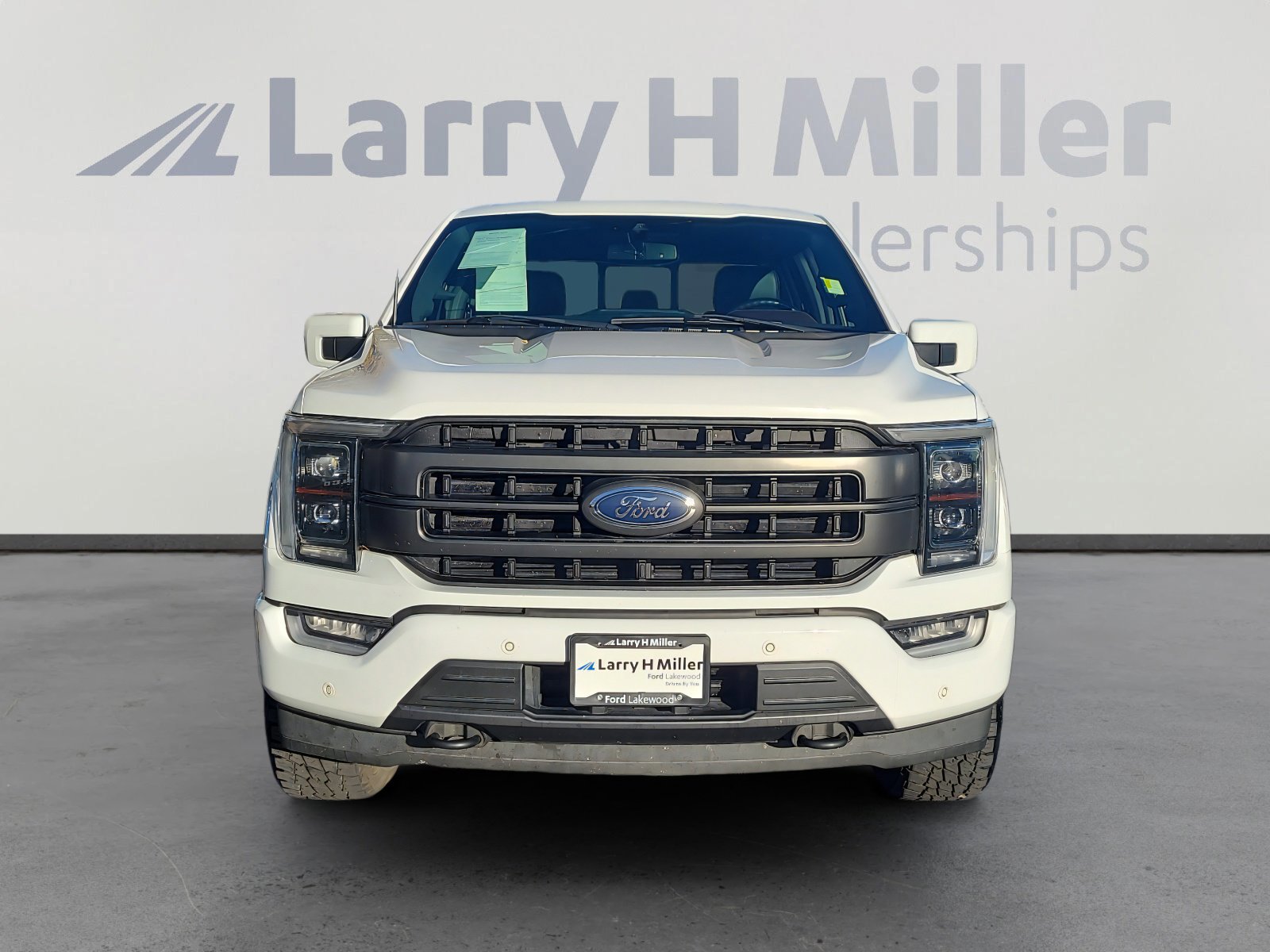 Certified 2022 Ford F150 Lariat w/ Equipment Group 502A High image 8