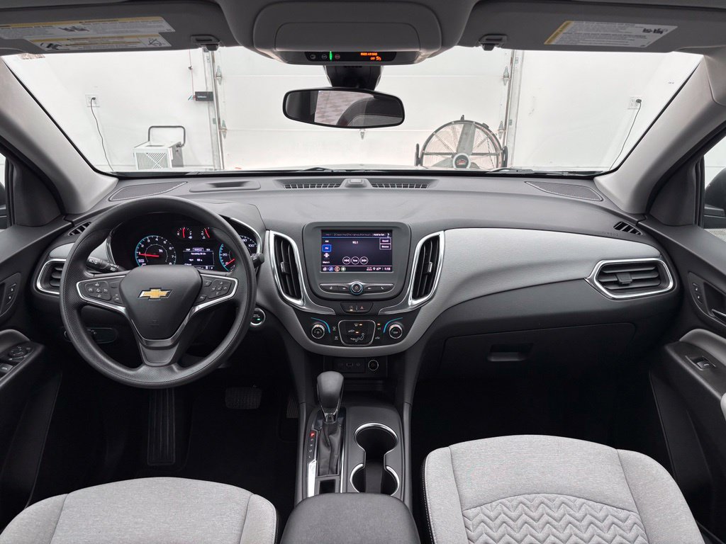 Used 2024 Chevrolet Equinox LS FWD image 3