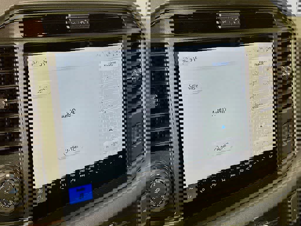 Certified 2025 Ford F150 XLT w/ Equipment Group 302A MID image 17