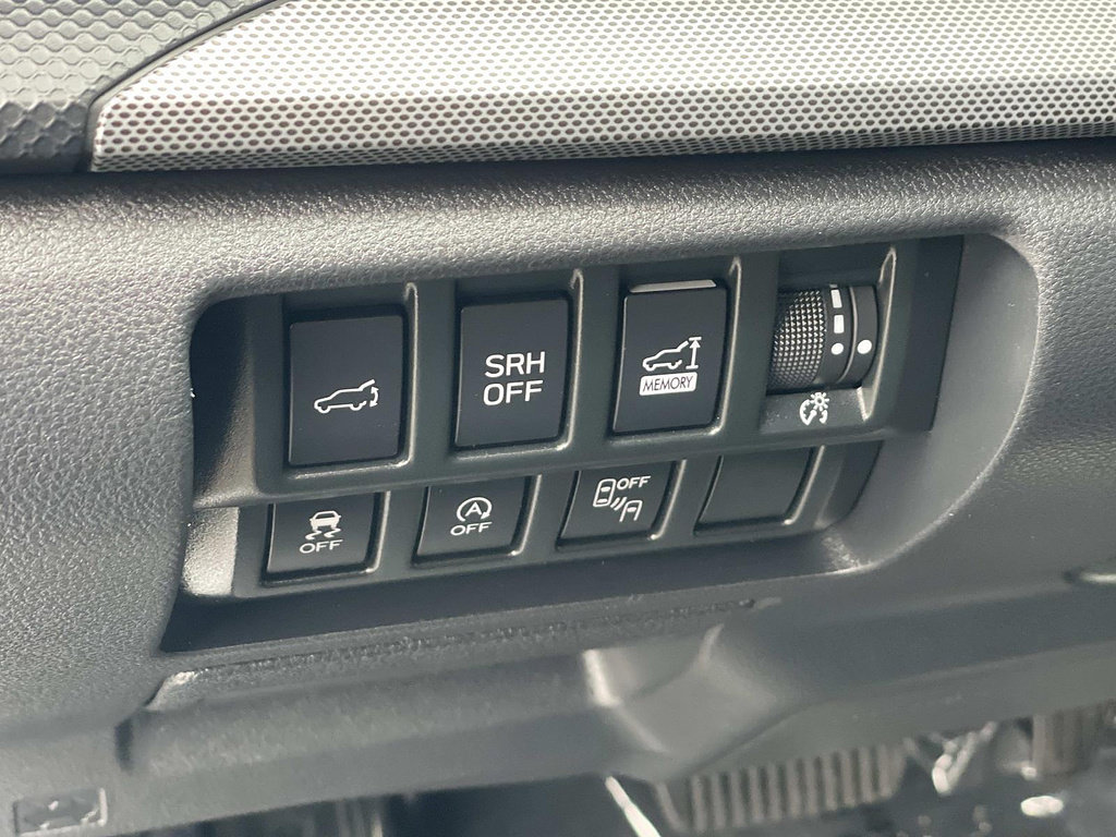 Used 2019 Subaru Forester Limited AWD/4WD image 17