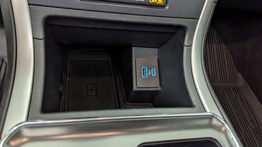 Certified 2024 Ford Edge ST-Line image 30