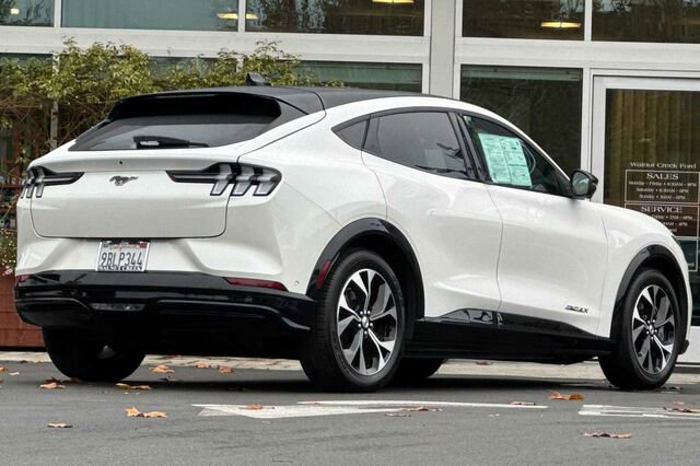 Certified 2022 Ford Mustang Mach-E Premium image 4