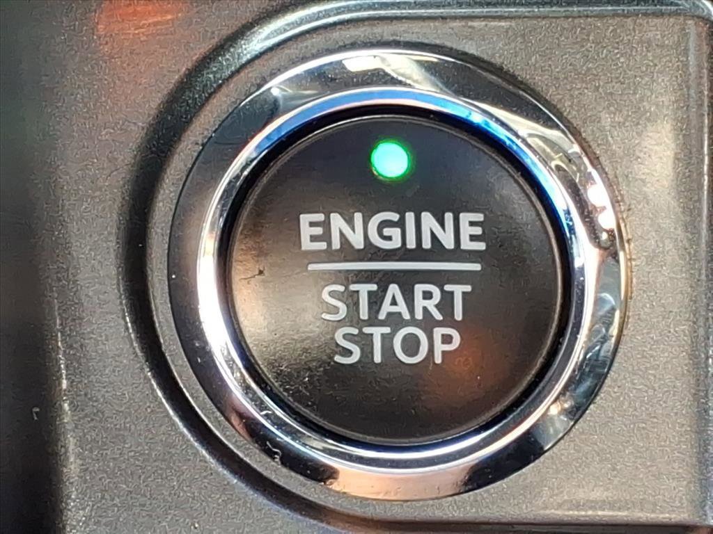 Certified 2022 Ford F150 XLT w/ Equipment Group 302A High image 22