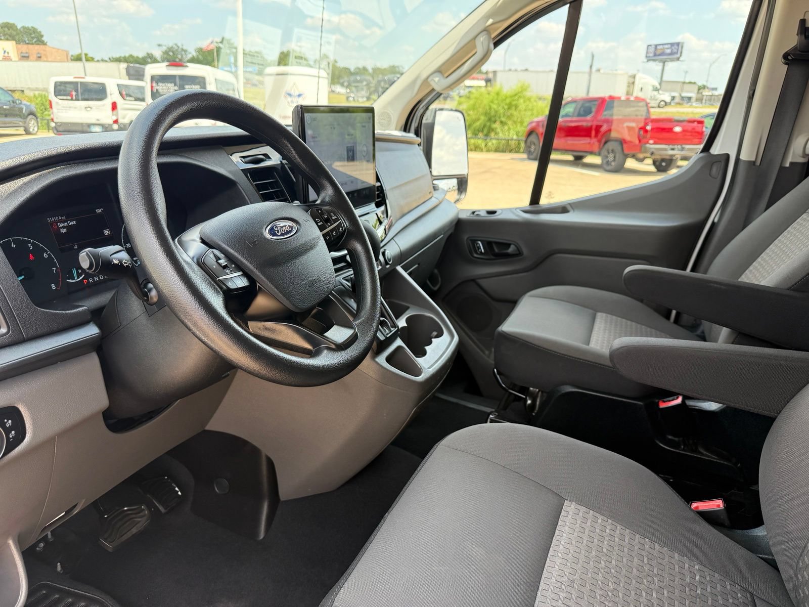 Certified 2023 Ford Transit 350 XLT RWD image 12