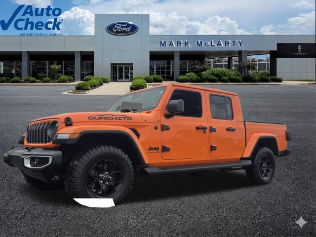 Used 2025 Jeep Gladiator Sport