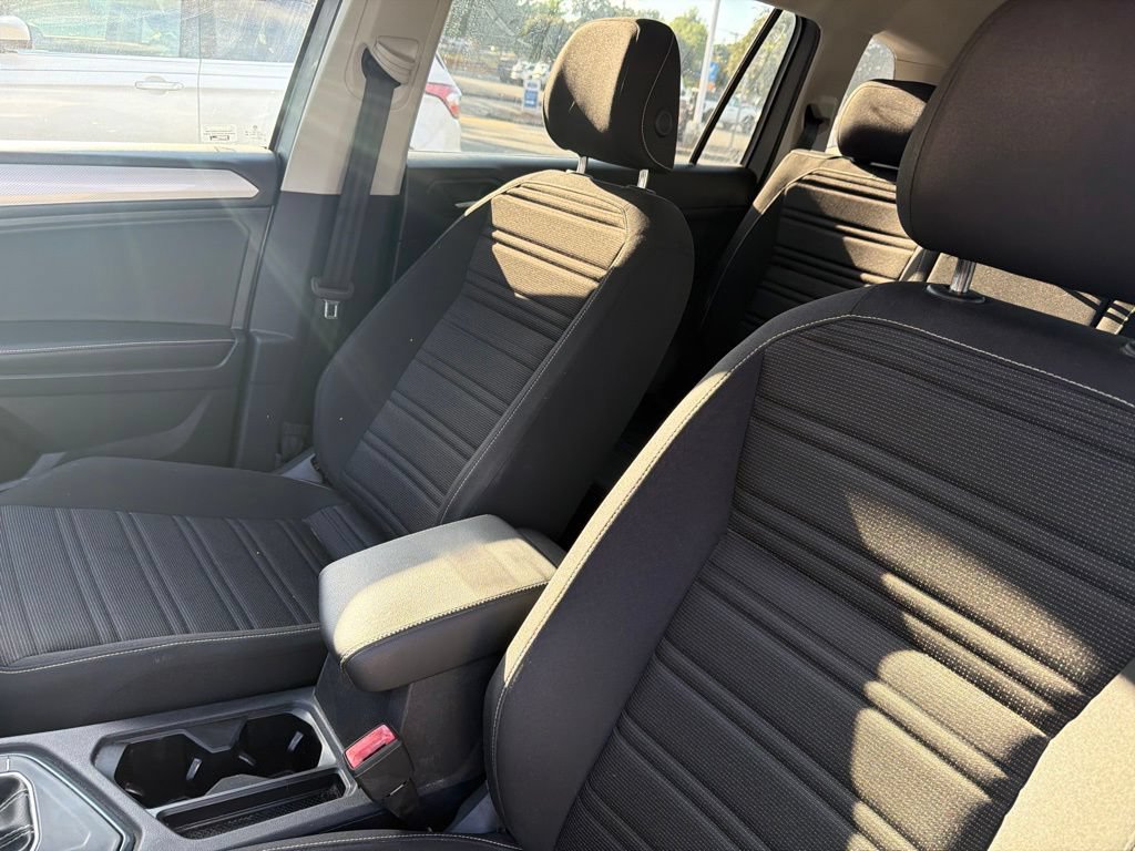 Used 2023 Volkswagen Tiguan S w/ Driver Assistance Package FWD image 10