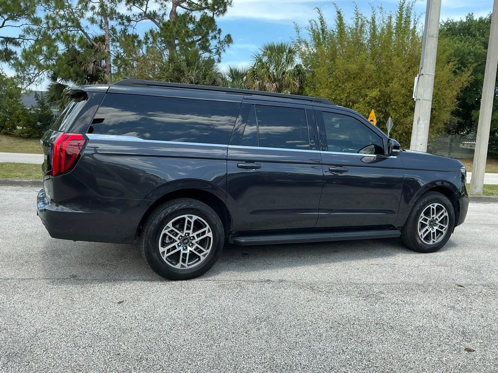 Certified 2025 Ford Expedition Max Active AWD/4WD image 4