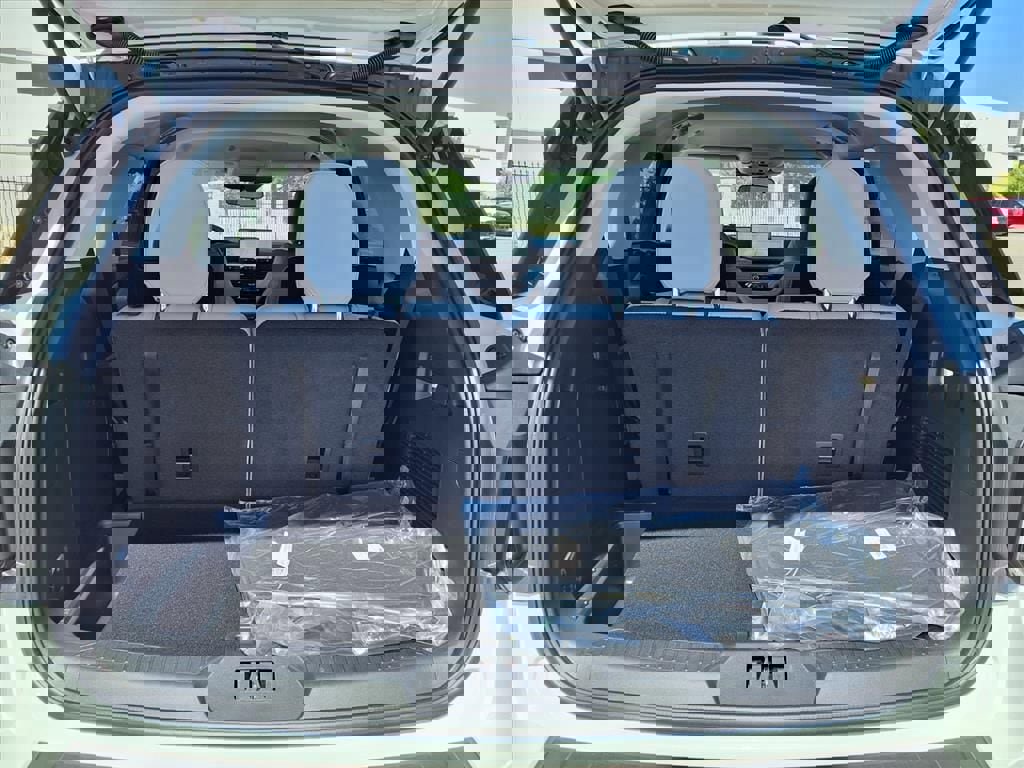 Certified 2025 Ford Explorer Active w/ Active Comfort Package image 22