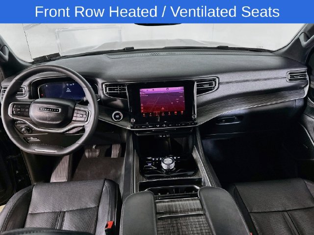 Used 2024 Jeep Wagoneer L Series II w/ Flexible Seating Group AWD/4WD image 23