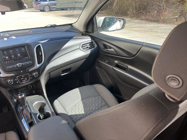 Used 2020 Chevrolet Equinox LT w/ LPO, Floor Liner Package AWD/4WD image 12
