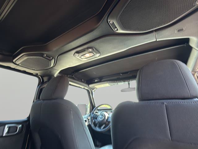 Used 2018 Jeep Wrangler Unlimited Sport S AWD/4WD image 16