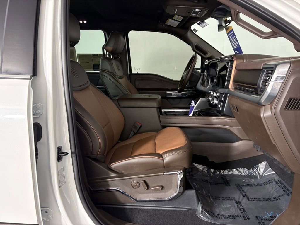 Certified 2025 Ford F450 King Ranch w/ FX4 Off-Road Package image 37