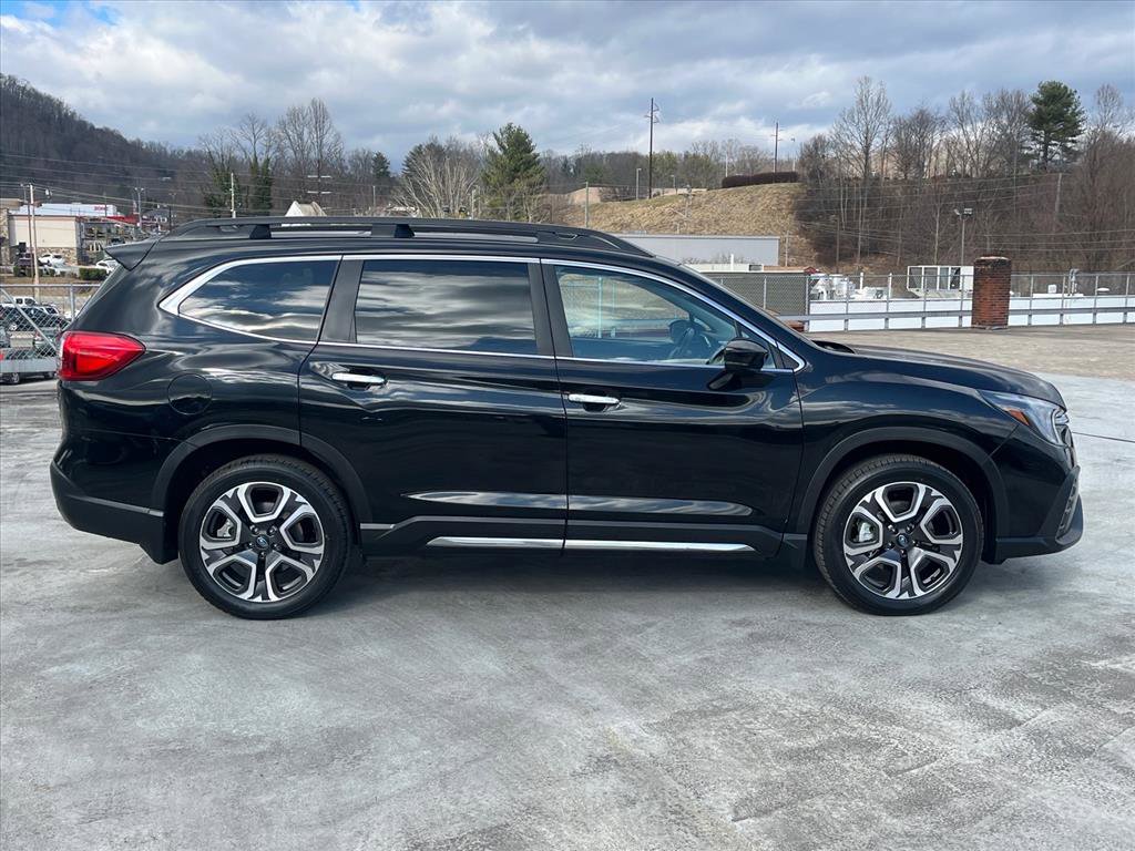 Used 2024 Subaru Ascent Touring w/ Popular Package #2 image 2