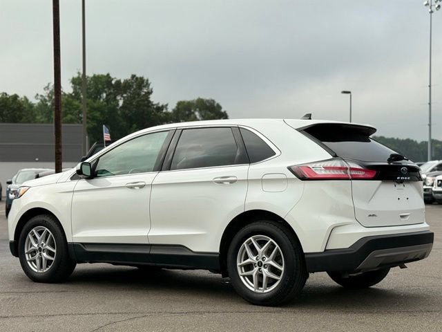 Certified 2024 Ford Edge SEL w/ Convenience Package AWD/4WD image 40